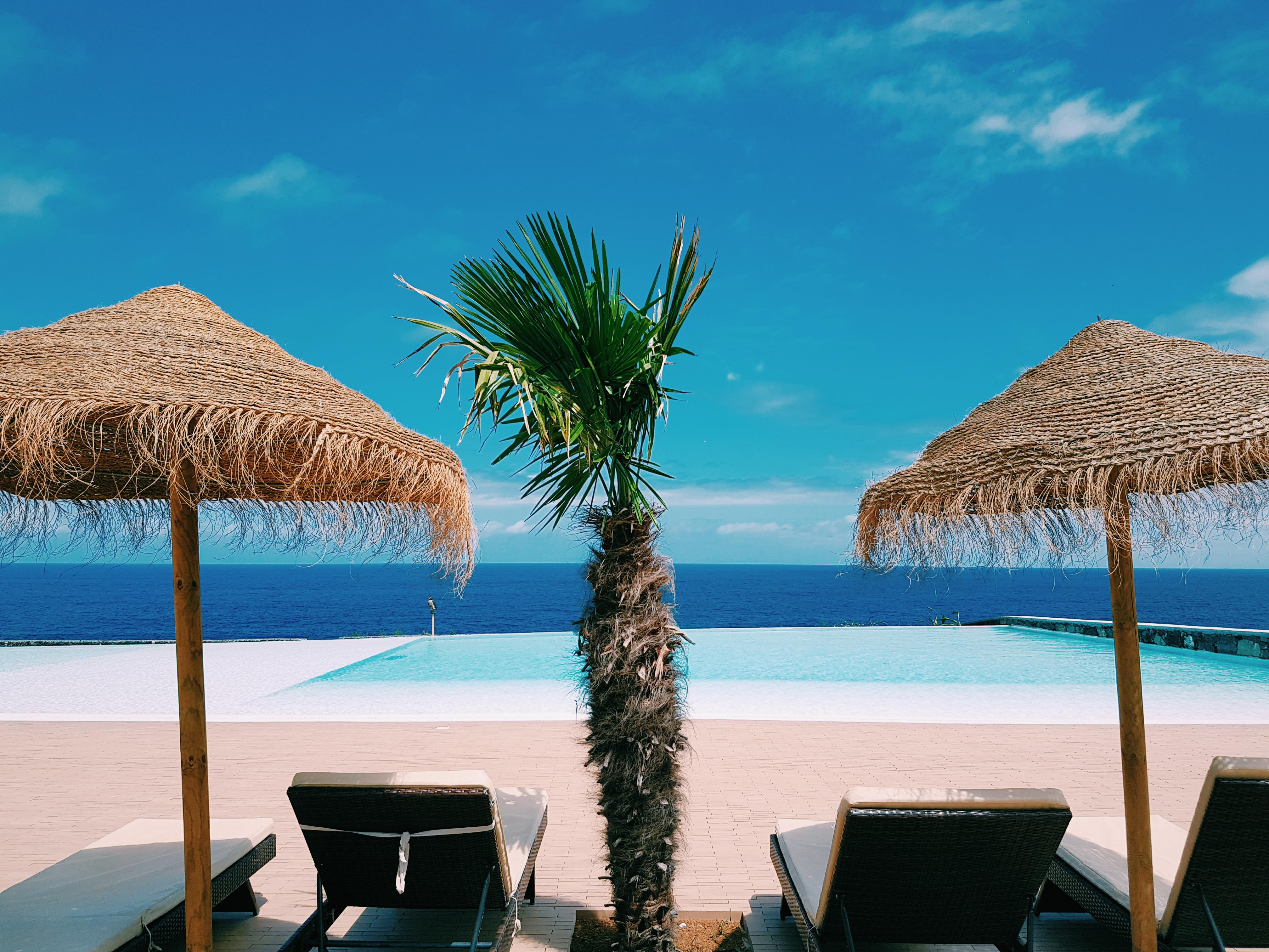 Pedras Do Mar Resort & Spa Fenais da Luz Exterior photo The beach at the hotel