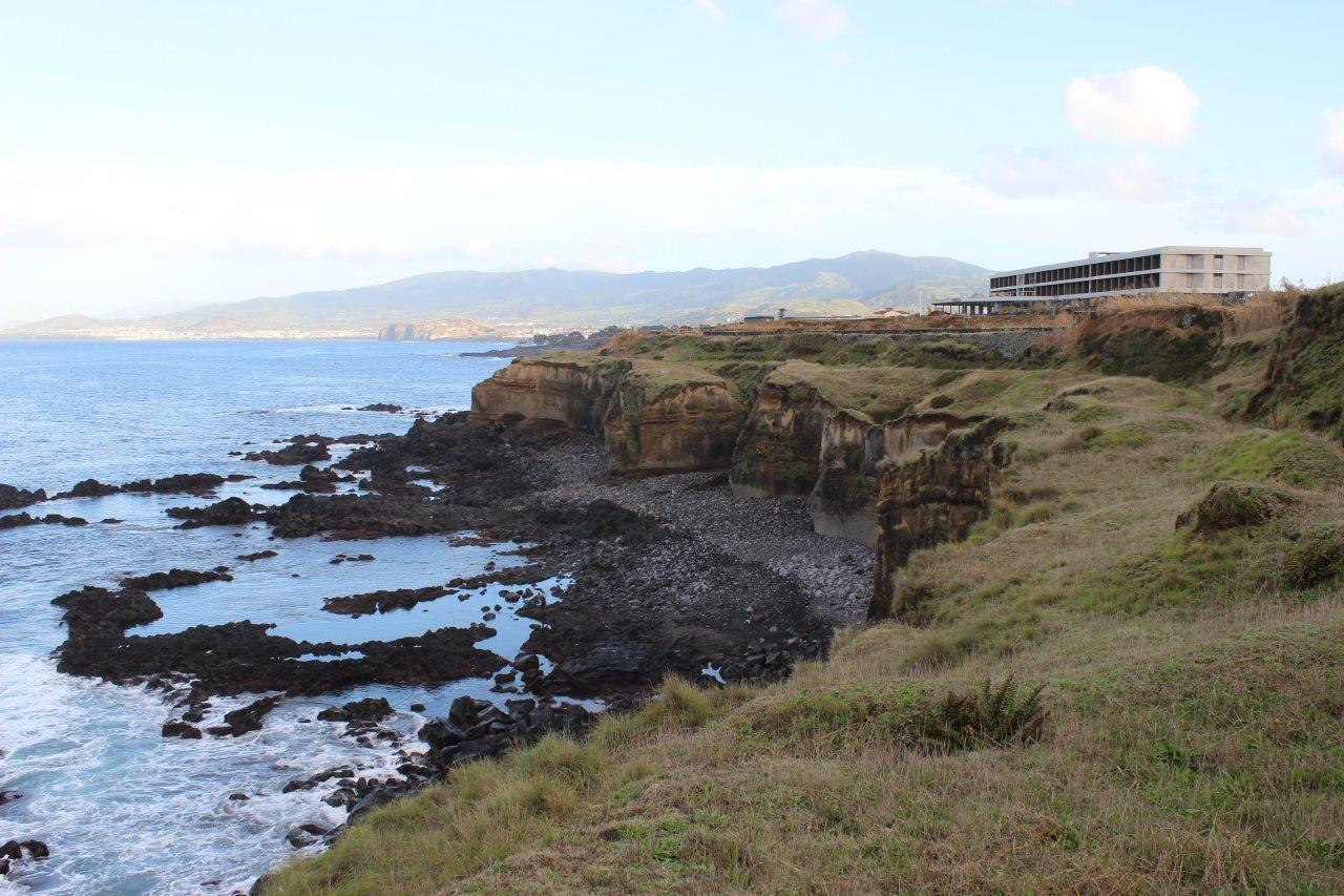 Pedras Do Mar Resort & Spa Fenais da Luz Exterior photo The cliffs of the Bay of Whales