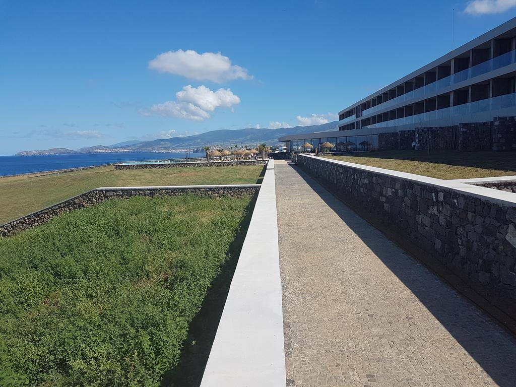 Pedras Do Mar Resort & Spa Fenais da Luz Exterior photo The green roof of the hotel